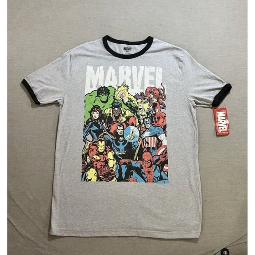 The Avengers Heroes Shirt Mens Large Gray Graphic Short Sleeve Tee.